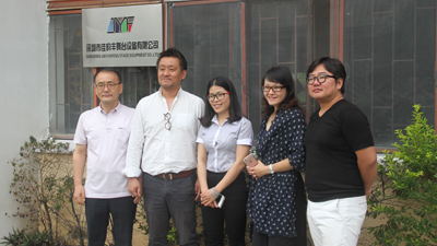 廣東演藝設備商業(yè)行會(huì )秘書(shū)長(cháng)協(xié)同韓國B(niǎo)D公司參觀(guān)佳韻豐舞臺設備有限公司